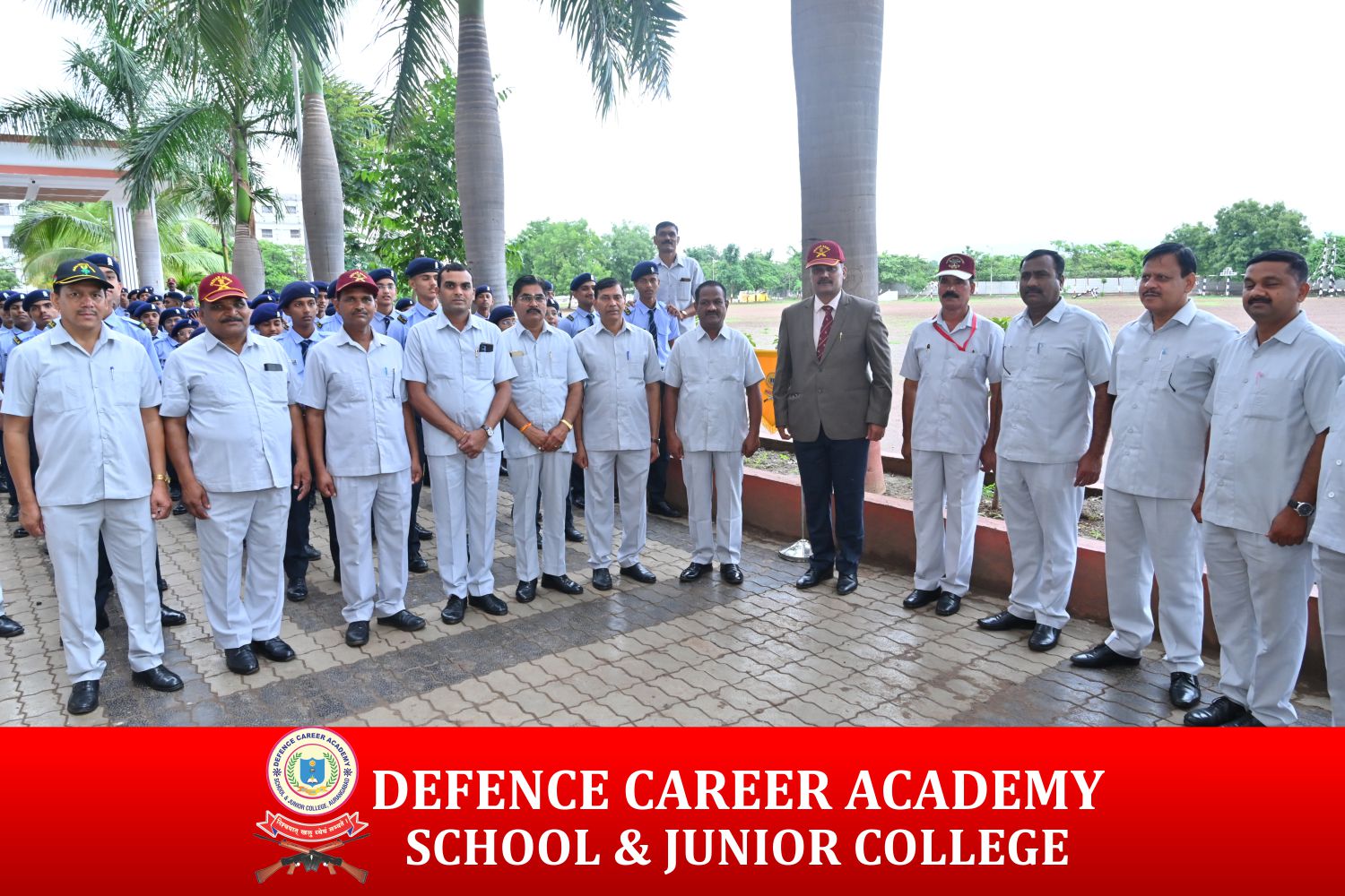 senoir-army-officer-attended-inauguration-program-top-military-school-in-aurangabad